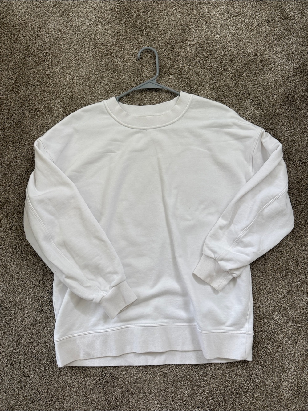 Lululemon women’s perfectly oversized crewneck - white size 8